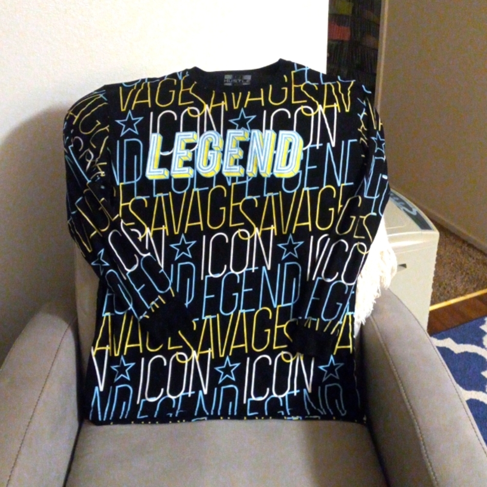 This is dope 👌 Hustle Wear Golden LEGEND XL
